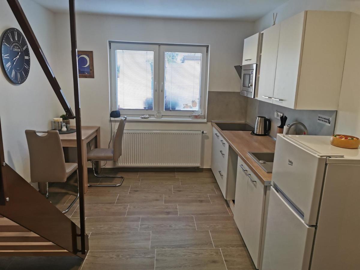 Apartmany Svitkov 79 Pardubice Exterior photo